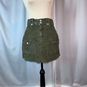 American Eagle‎ Outfitters Stretch Mini Skirt Women’s Size 4 Olive Green Y2K